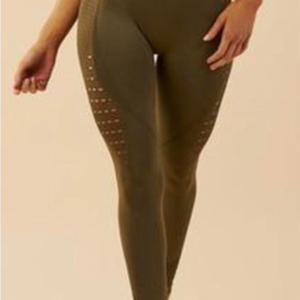 π¦ GymShark Leggings π¦ - Picture 6 of 7
